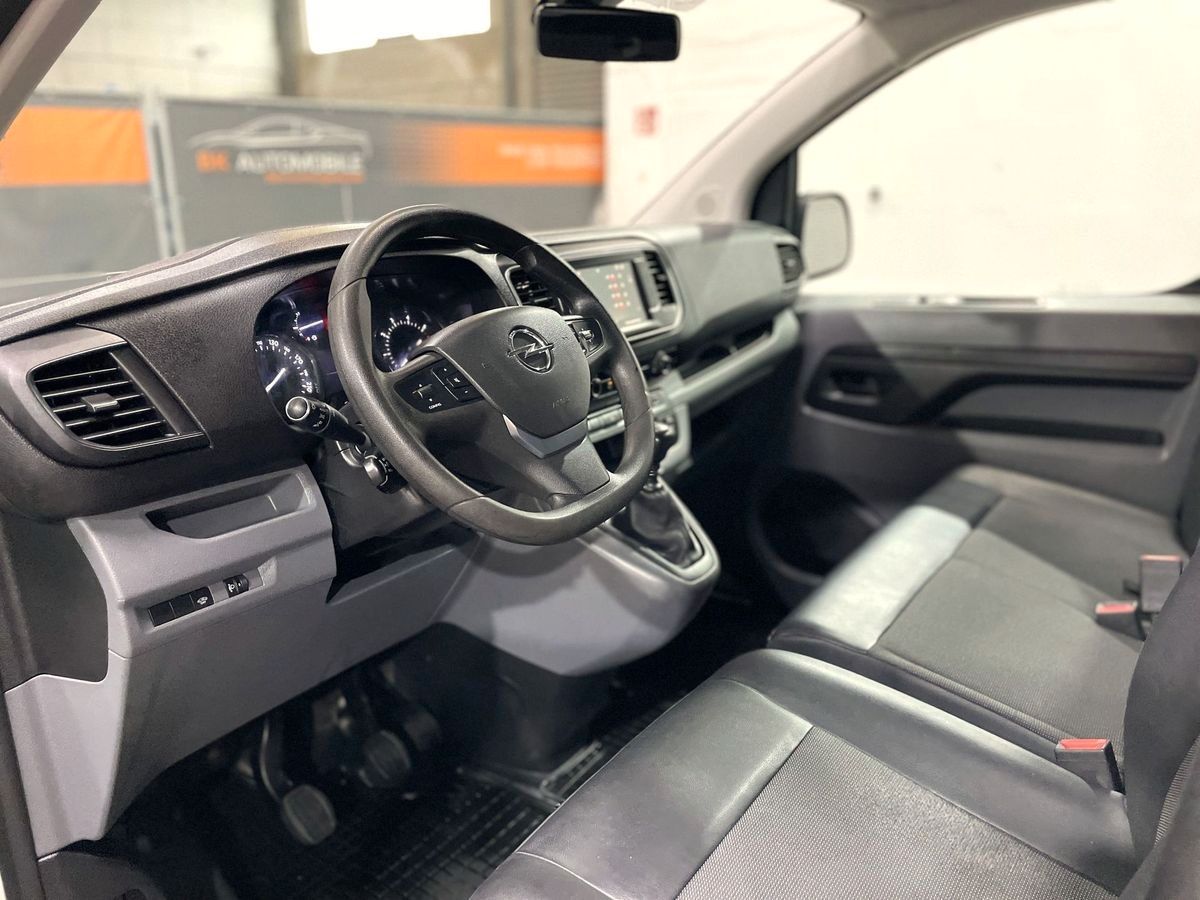 Fahrzeugabbildung Opel Vivaro Edition L(L3) Sortimo#Kamera#Klima#Totwin