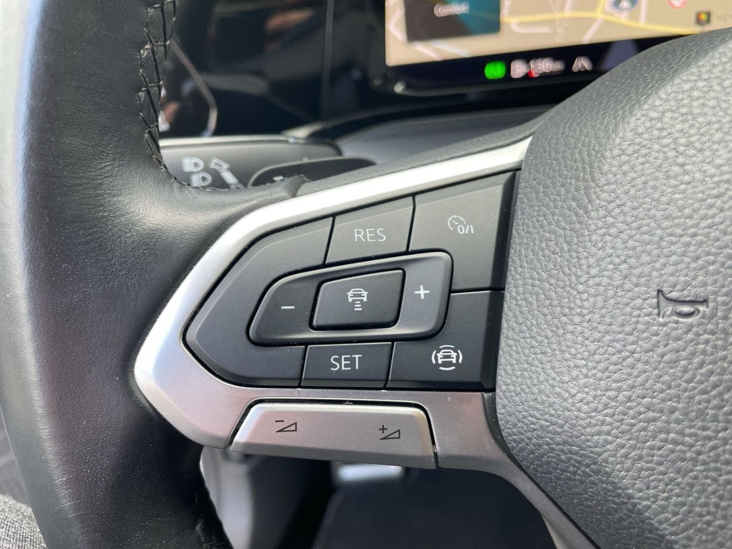 Golf VIII 1.5eTSI DSG United Pano/H&K/Kamera/DCC