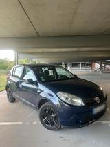 Dacia Sandero 2008 - gebrauchte Dacia Sandero aus dem Jahr 2008