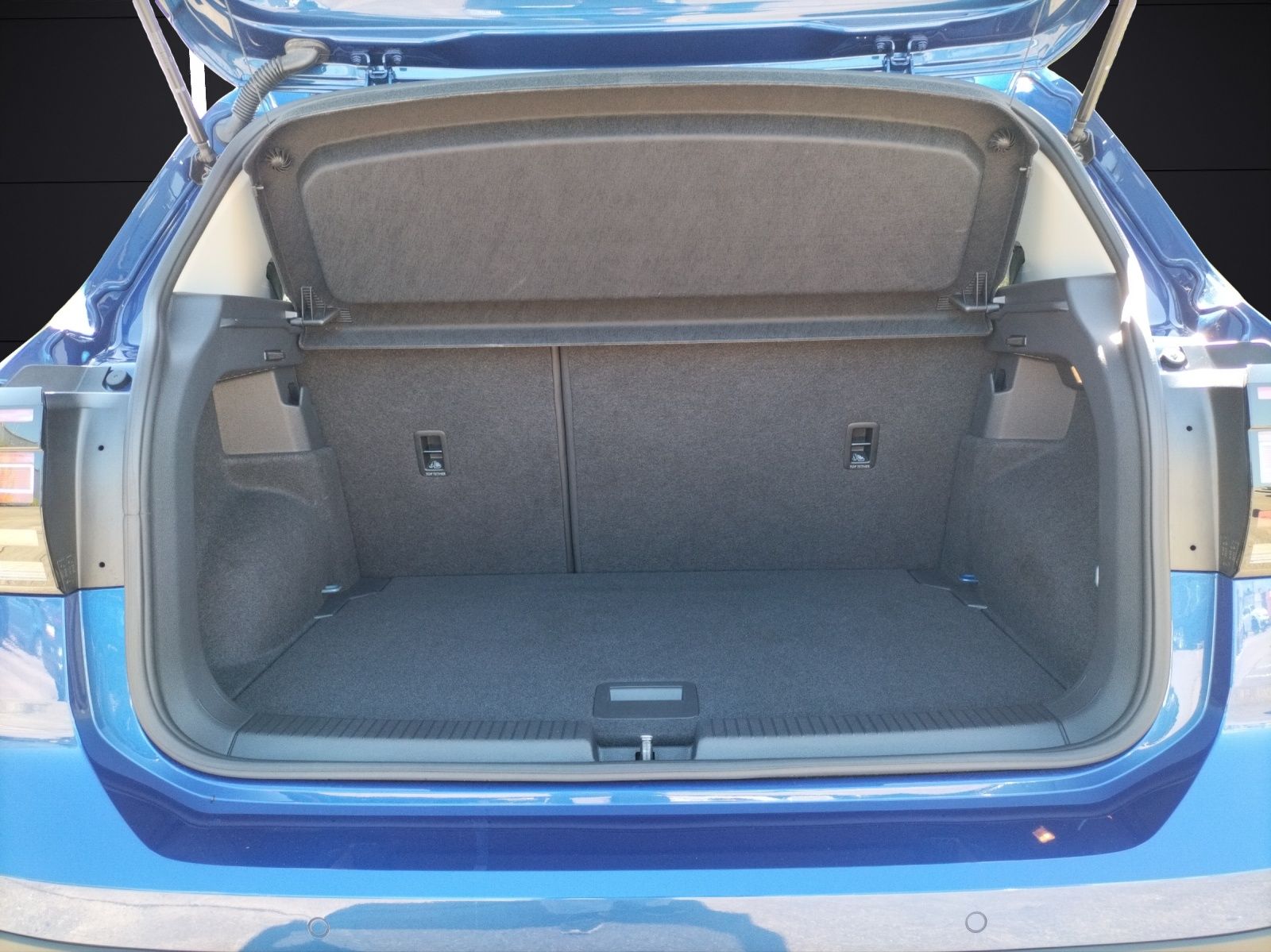 Fahrzeugabbildung Volkswagen T-Cross Style DSG LED ACC Navi Kamera Keyless