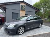 Toyota Avensis Kombi 2.0 Executive Klima Xenon SHZ - Toyota Avensis aus 2005: Kombi