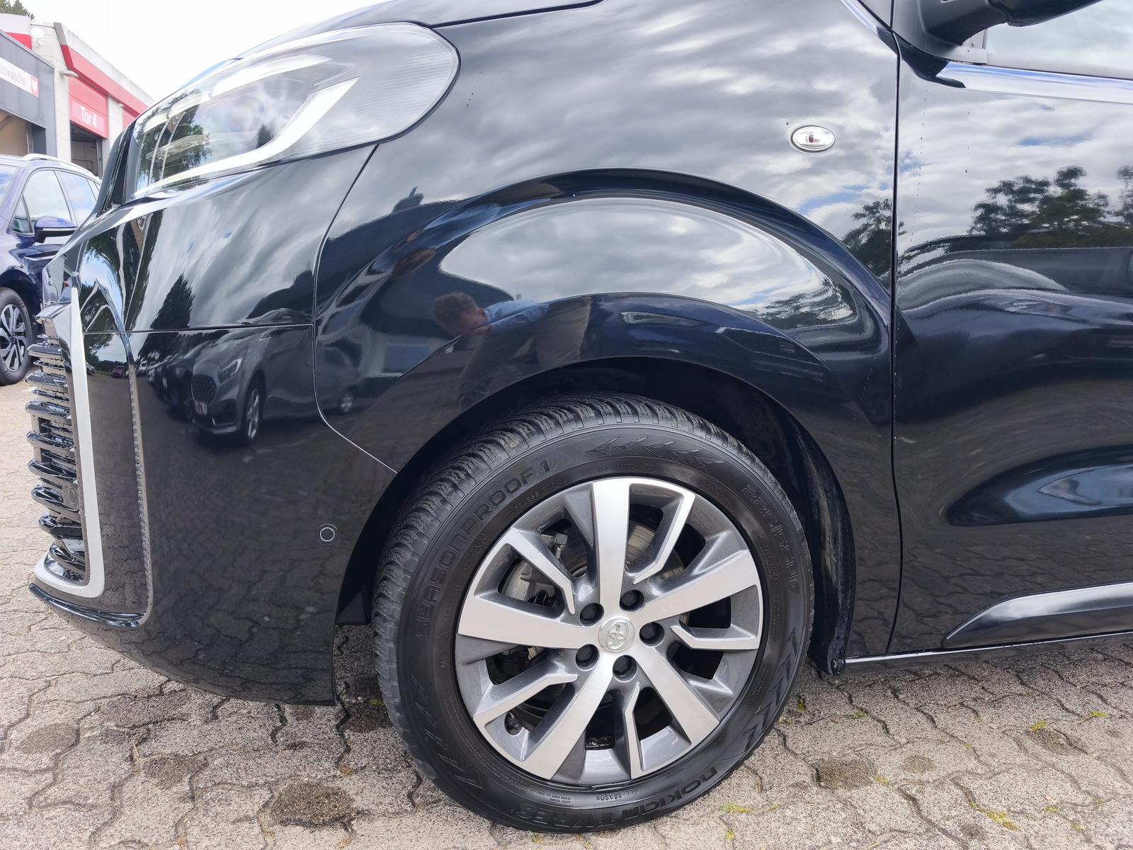 Toyota Proace Verso 2,0 Team-D Autom. *SHZ NAVI LHZ*