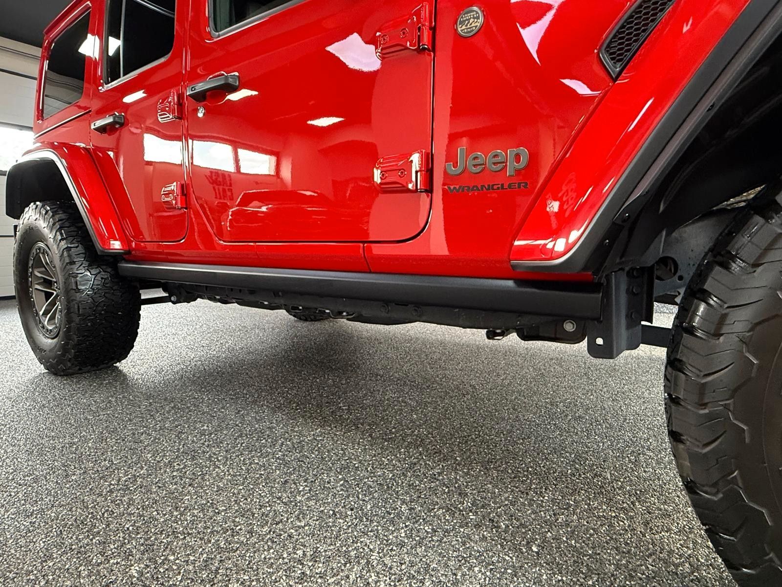 Fahrzeugabbildung Jeep RUBICON 392-6.4L HEMI V8-AHK 3500KG-35"