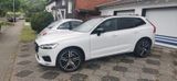Volvo XC60 D4 AWD R Design PANO 360 STANDHEIZ. 21ZOLL  - Volvo in Gladbeck