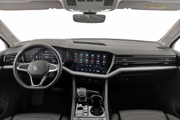 Volkswagen Touareg - 10