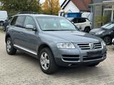 Volkswagen VW Touareg V6 3.2l Benzin / 2. Hand - Volkswagen Touareg aus 2004: V6