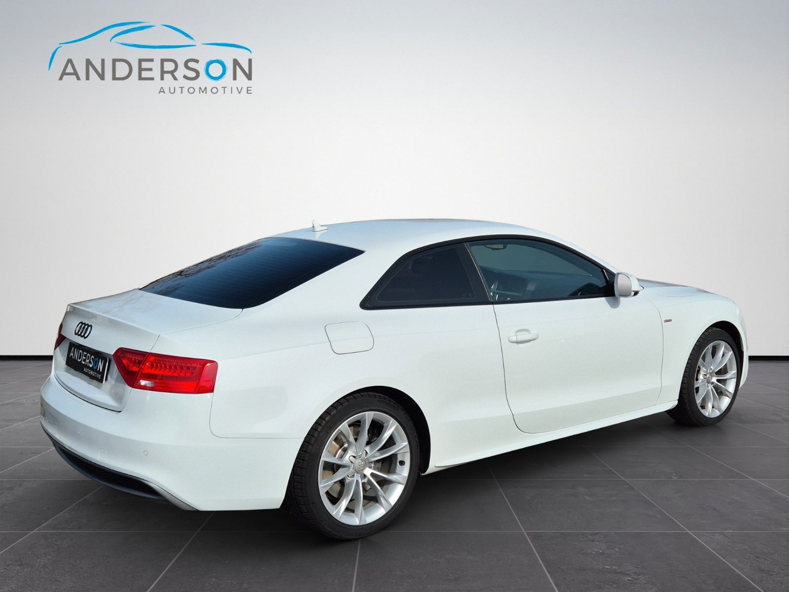 Fahrzeugabbildung Audi A5 3.0TDI QUAT SLINE S-TRONIC KAM KEYLESS STANDH