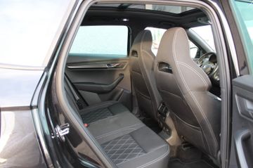 Fahrzeugabbildung SKODA Karoq 2.0 TSI Sportline 4x4 Pano+ACC+VC