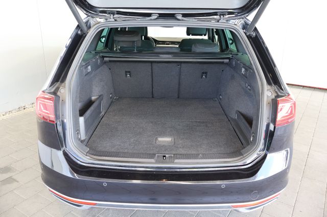 Volkswagen Passat GTE 1.4 TSI AID+MATRIX+KEY+KAM+PANO+AHK
