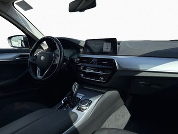 BMW 520 - 11