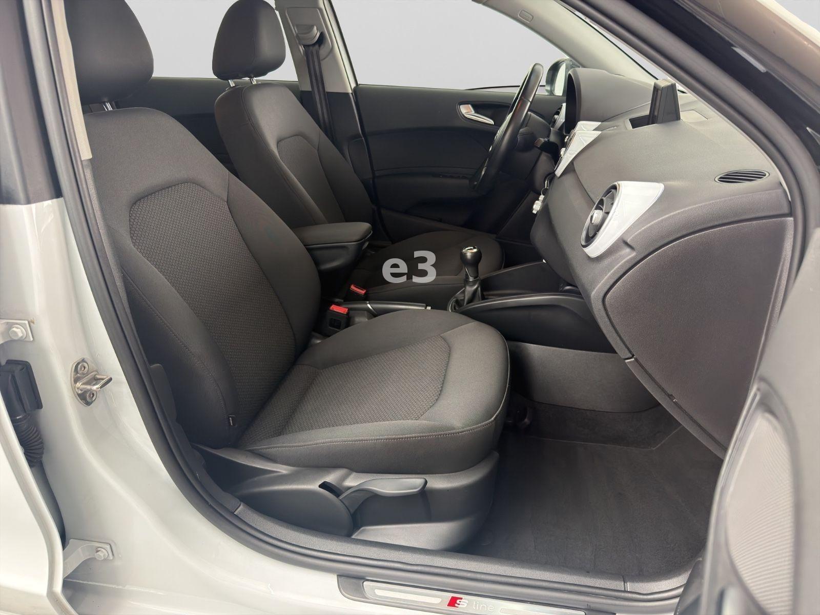 Audi A1 Sportback S-LINE;ADMIRED;PDC;SCHECKHEFT VOLL