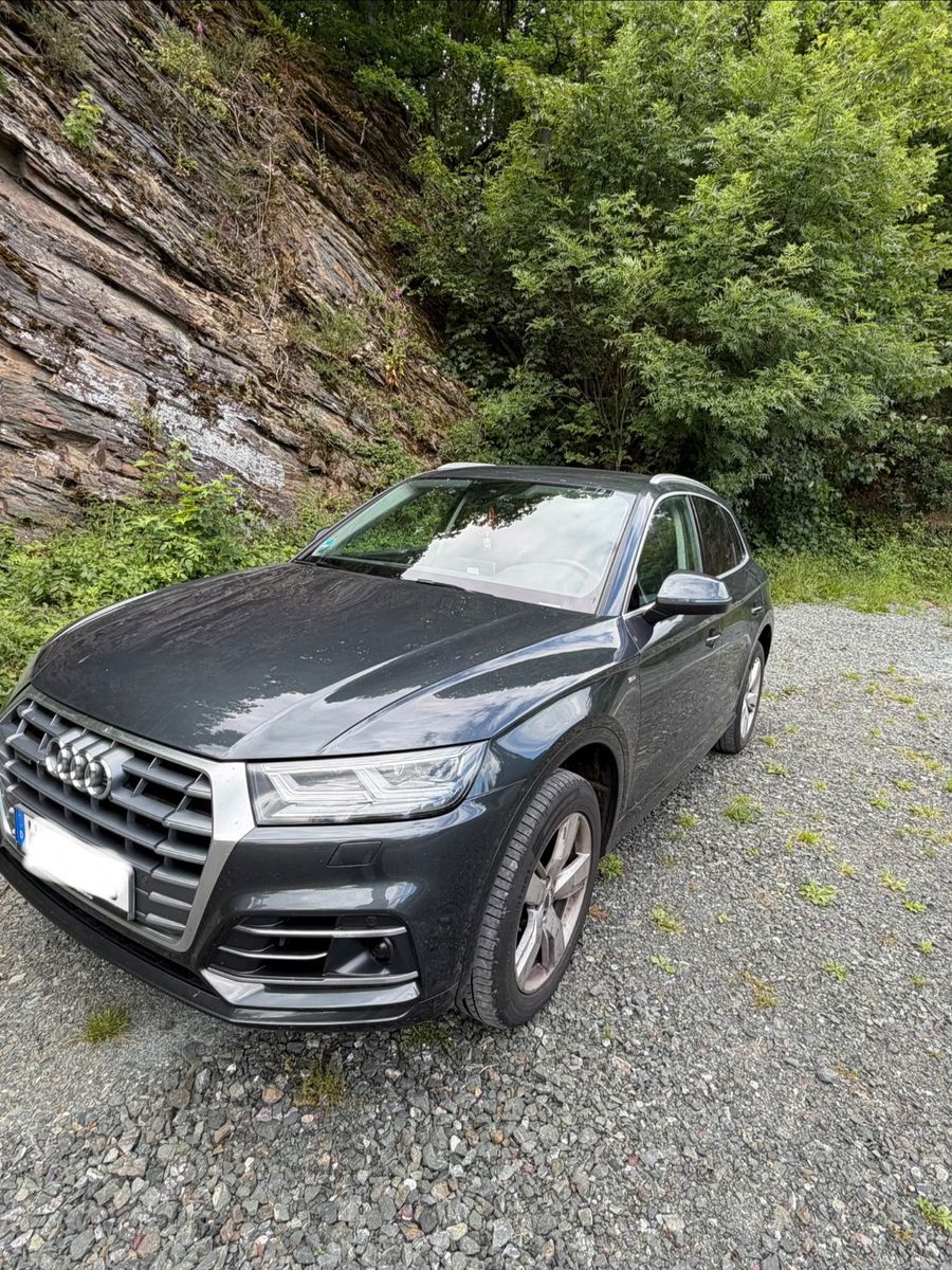 AUDI Q5 40 TDI S tronic quattro sport sport