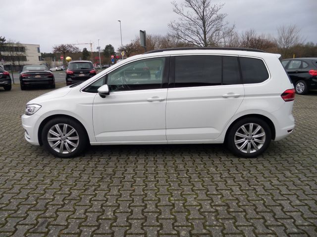 Volkswagen Touran Highline DSG+Pano+Navi+AHK+ACC+LED+3Klima