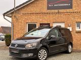 Volkswagen Touran 2.0 TDI BMT Highline NAVI|STH|PDC|PANO - Volkswagen Touran aus 2011: Highline