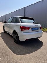Audi A1 2.0 TDI S line/Xenon/Tempomat/Kupplung neu - Audi A1 mit Diesel-Antrieb: Kleinwagen, 2.0