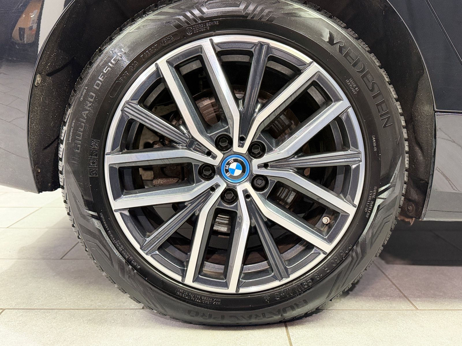 Fahrzeugabbildung BMW 225e Active Tourer xDrive MSport|HIFI|AHK|WIDES