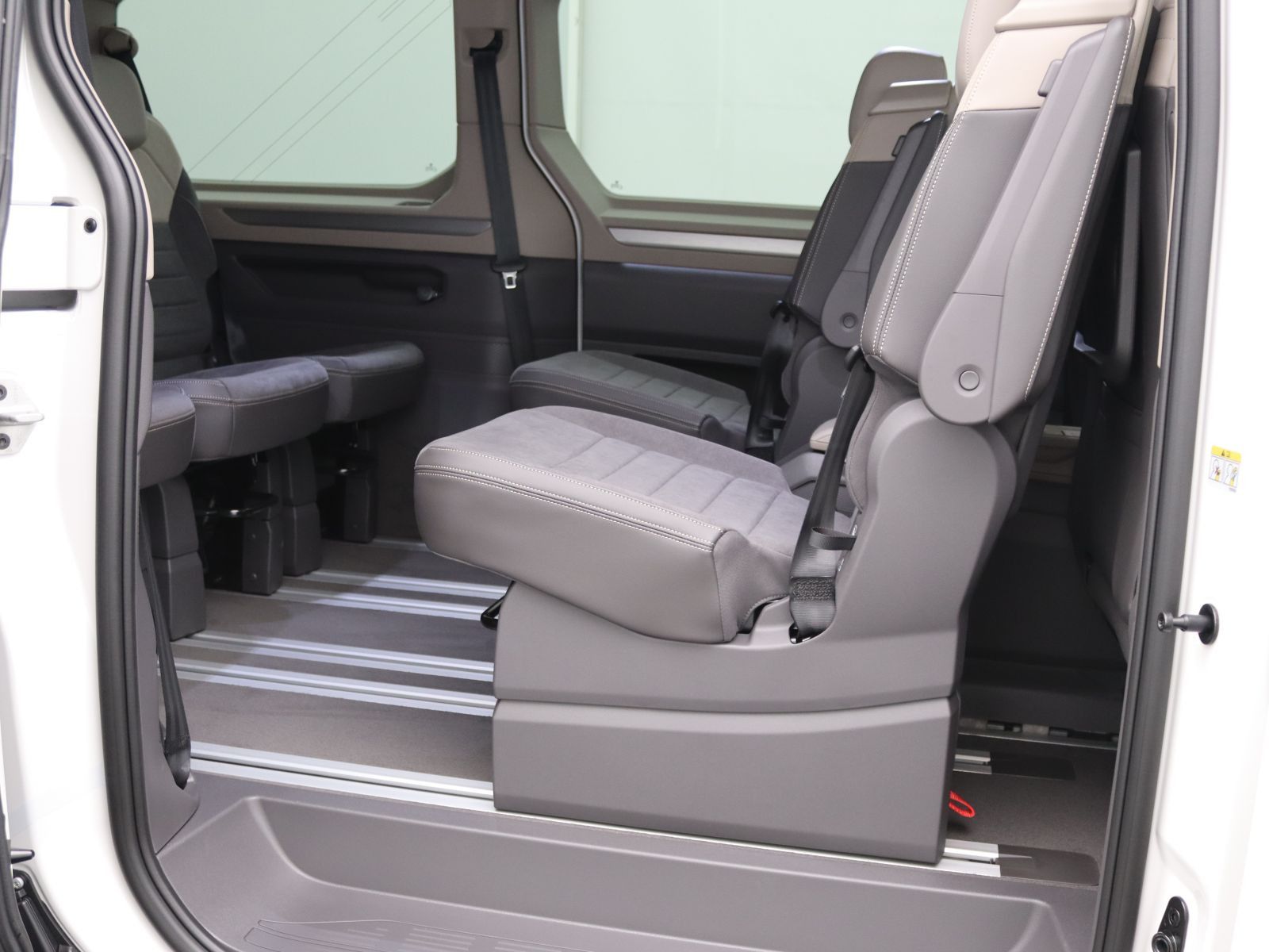 Volkswagen T7 Multivan - Bild 7