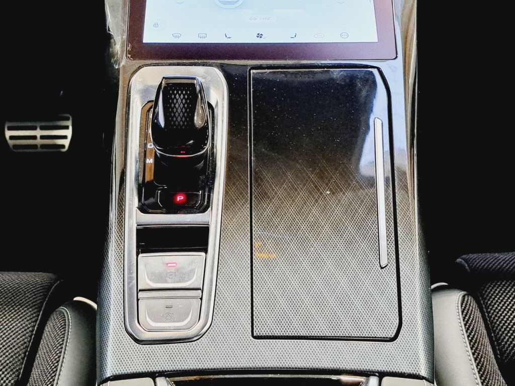 Fahrzeugabbildung GWM WEY 05 Premium 2.0 PHEV AWD