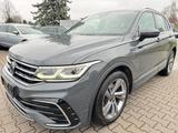 Volkswagen Tiguan R-Line 4Mot Sportpaket IQ AHK ParkAss - Volkswagen Tiguan mit Diesel-Antrieb: Grau, Sportpaket