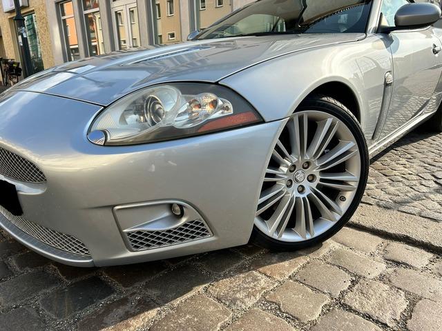 Jaguar XKR 4.2 V8 Cabriolet Bi-XEN TOTW NAV TEMP LEDER