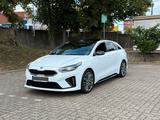 Kia ProCeed GT-Line/Pano/LED/AHK/Keyless-Go/Autom/ - Kia pro cee'd / ProCeed Diesel Gebrauchtwagen
