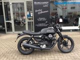 Moto Guzzi V7 Stone 2,99%  Aktions Finanzierung bis 31.05! - Offers matching your search criteria