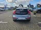 Volvo V40 T2 Momentum MT AHK / BLIS / ACC / Kamera - Volvo V40 Momentum mit Benzin-Antrieb
