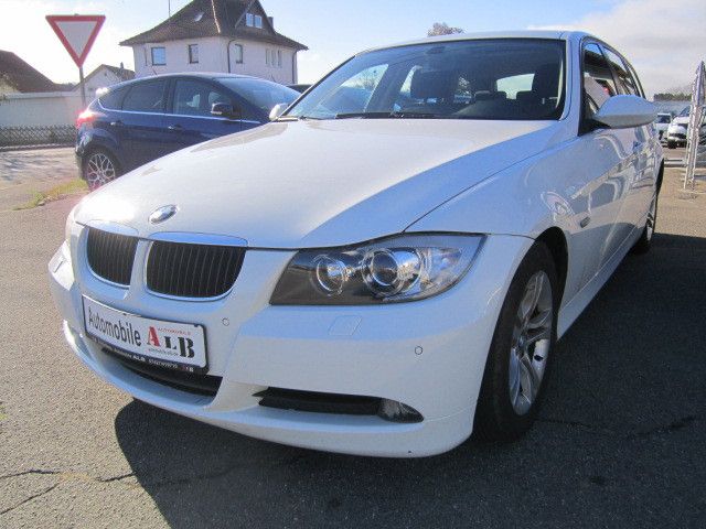 BMW 320i Touring *AUTOMATIK*XENON*KLIMA*PDC*ALU*