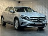 Mercedes-Benz GLA200 URBAN* BIXEN#SHZ#TEMPO#FRONT#PDC#KLIMA - Mercedes-Benz GLA 200: Automatik