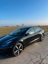 Tesla Model 3 Hinterradantrieb RWD  - Tesla aus 2022