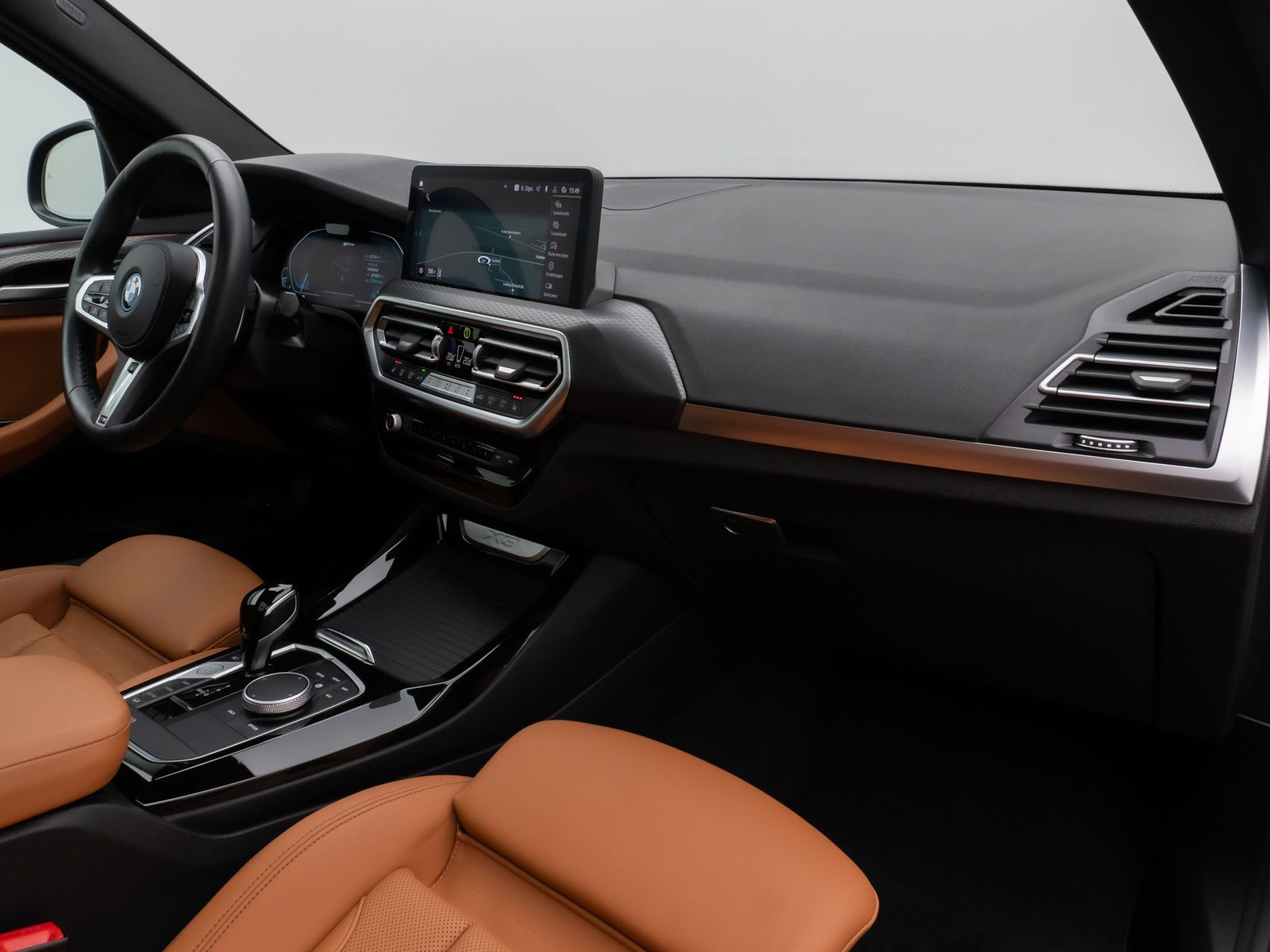 Fahrzeugabbildung BMW X3 xD30e M Sport 360°Laser Panorama HUD DAB HiFi