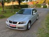 BMW E90 325i fast Neuwagen Org 13Tkm 1 Hand N52 - BMW 325: Limousine, 325i