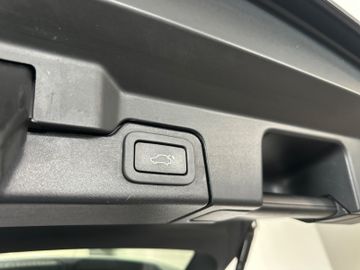 Land-Rover Range Rover Evoque - 9