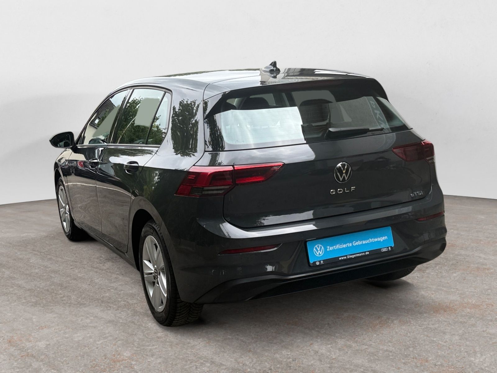 Volkswagen Golf VIII 1.0 eTSI DSG Life AHK App-Connect LED foto 4