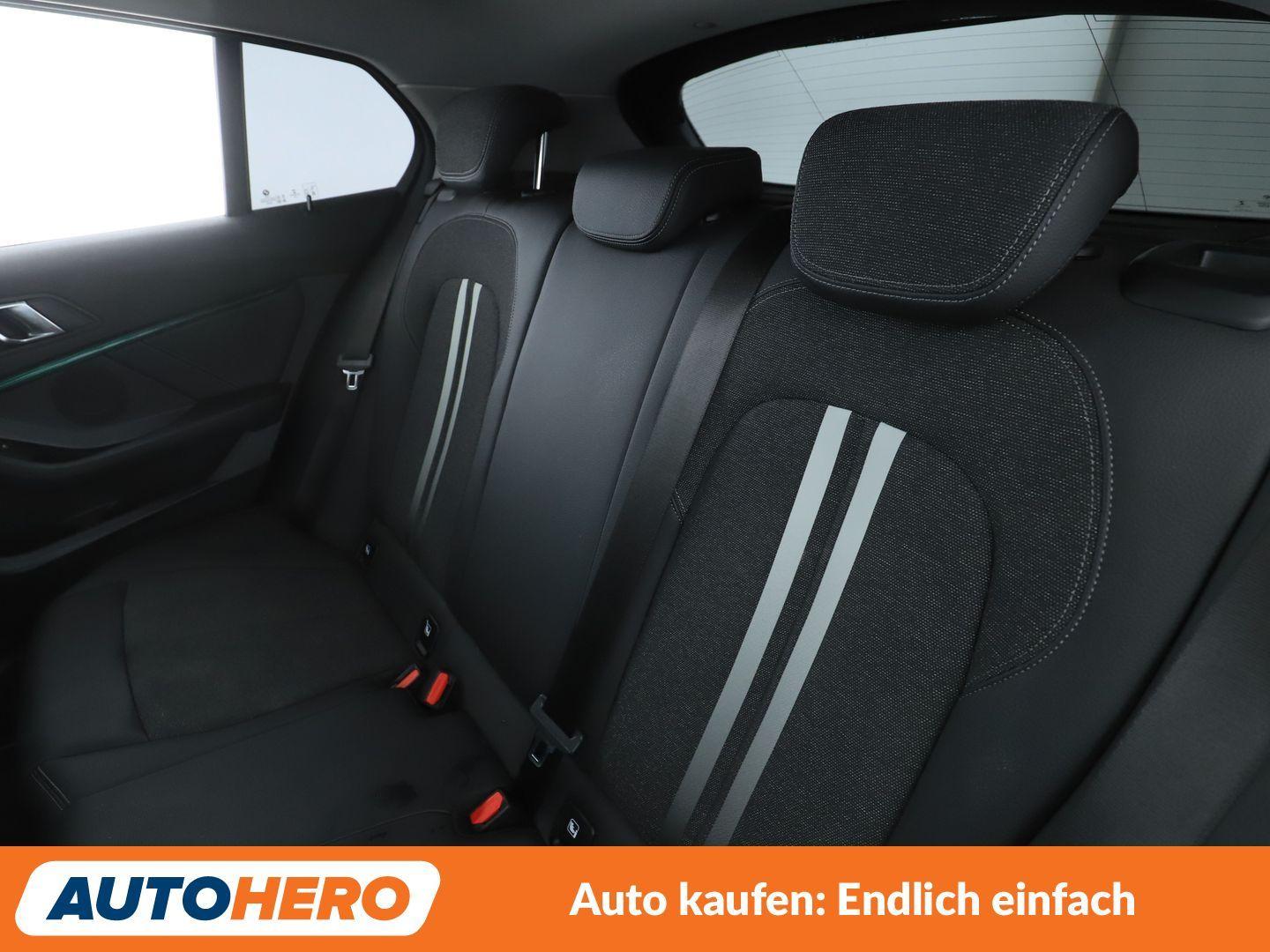 BMW 1er 118i Sport Line Aut.*LED*NAVI*TEMPO*PDC*