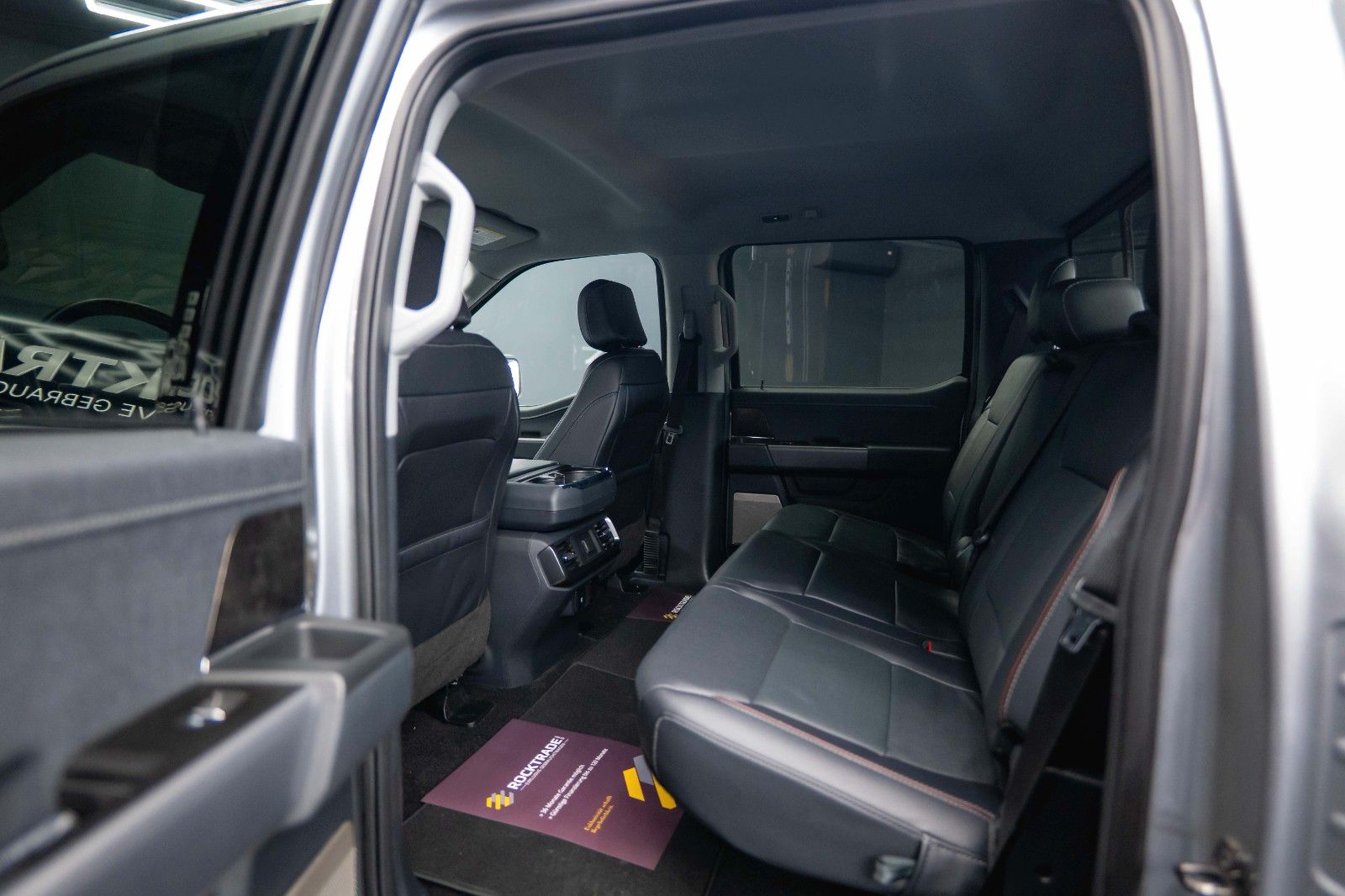 Fahrzeugabbildung Ford F150 3.5 V6 LARIAT RAPTOR SuperCrew 4x4*LED*B&O*