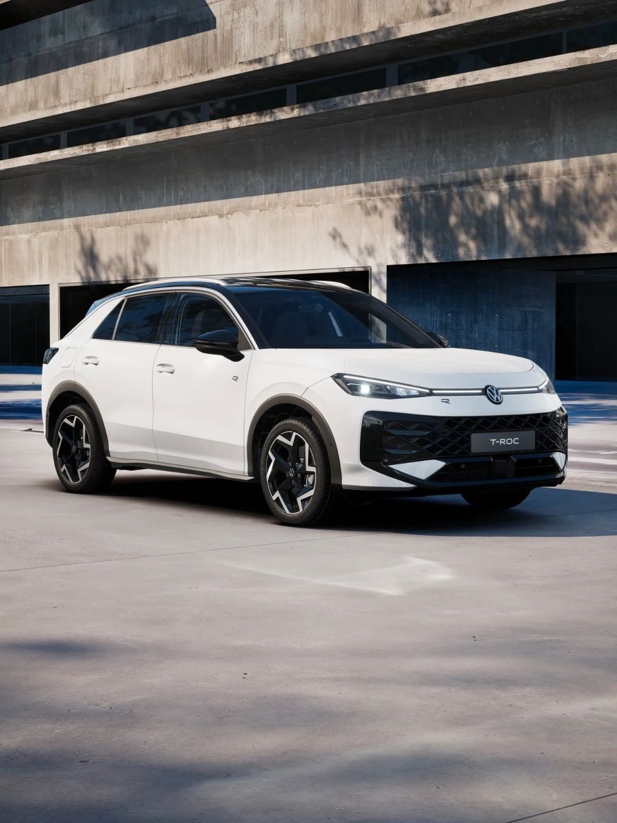 Volkswagen T-Roc 1.5 eTSI DSG R-Line