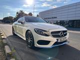 Mercedes-Benz C 250 AMG Line Autom. Scheckheft 19 Zoll - Mercedes-Benz C 250: Weiß