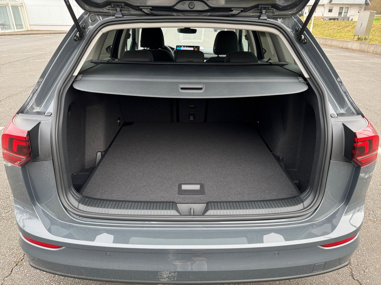 Golf VIII Variant 1.5 TSI 85 kW Life