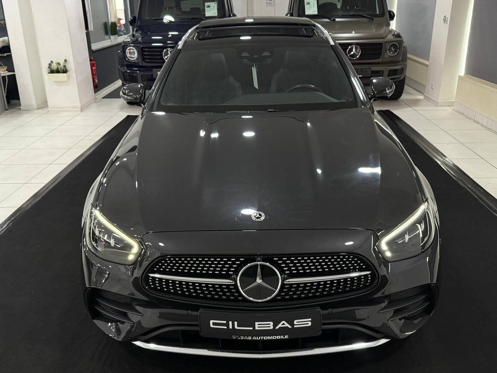 Mercedes-Benz E 300 de T 9G AMG-LINE*PANO*360*DISTR*AMBI*AHK* imagem 3