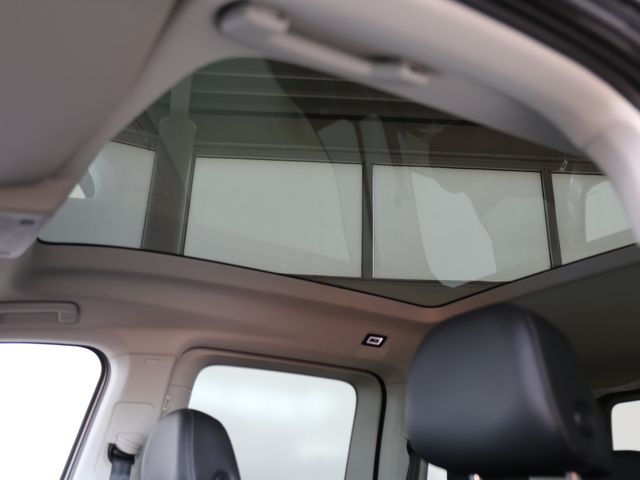 Volkswagen Caddy 2.0TDI DSG STYLE NAV PRO STANDH PANO 7SITZ