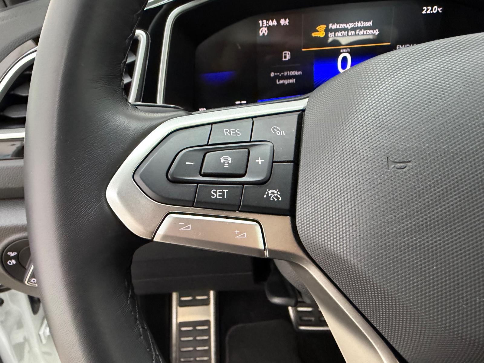 Volkswagen T-Roc R-Line 1.5 TSI DSG+NACI+ACC+DAB+KAMERA+, миниатюра 16