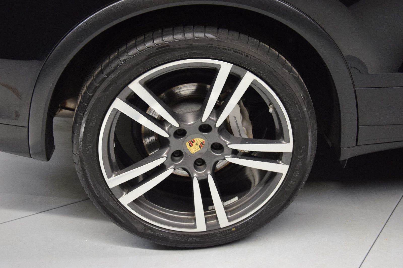 Fahrzeugabbildung Porsche Cayenne S V8 Diesel Leder Pano Bose Kamera 21"