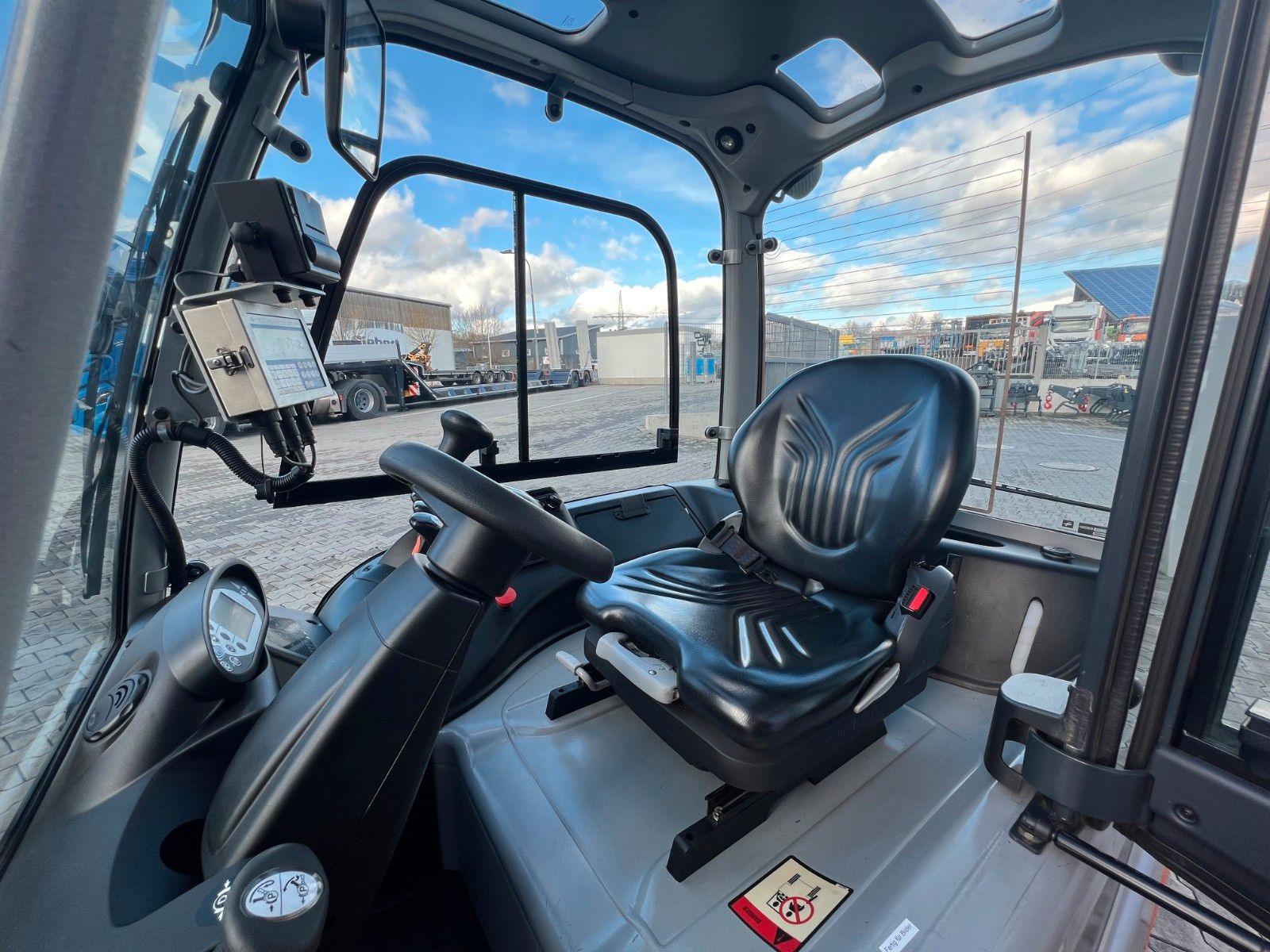 Fahrzeugabbildung Still RX60-30L/600 / 2022 / Hubhöhe 3.6m / SS / Waage