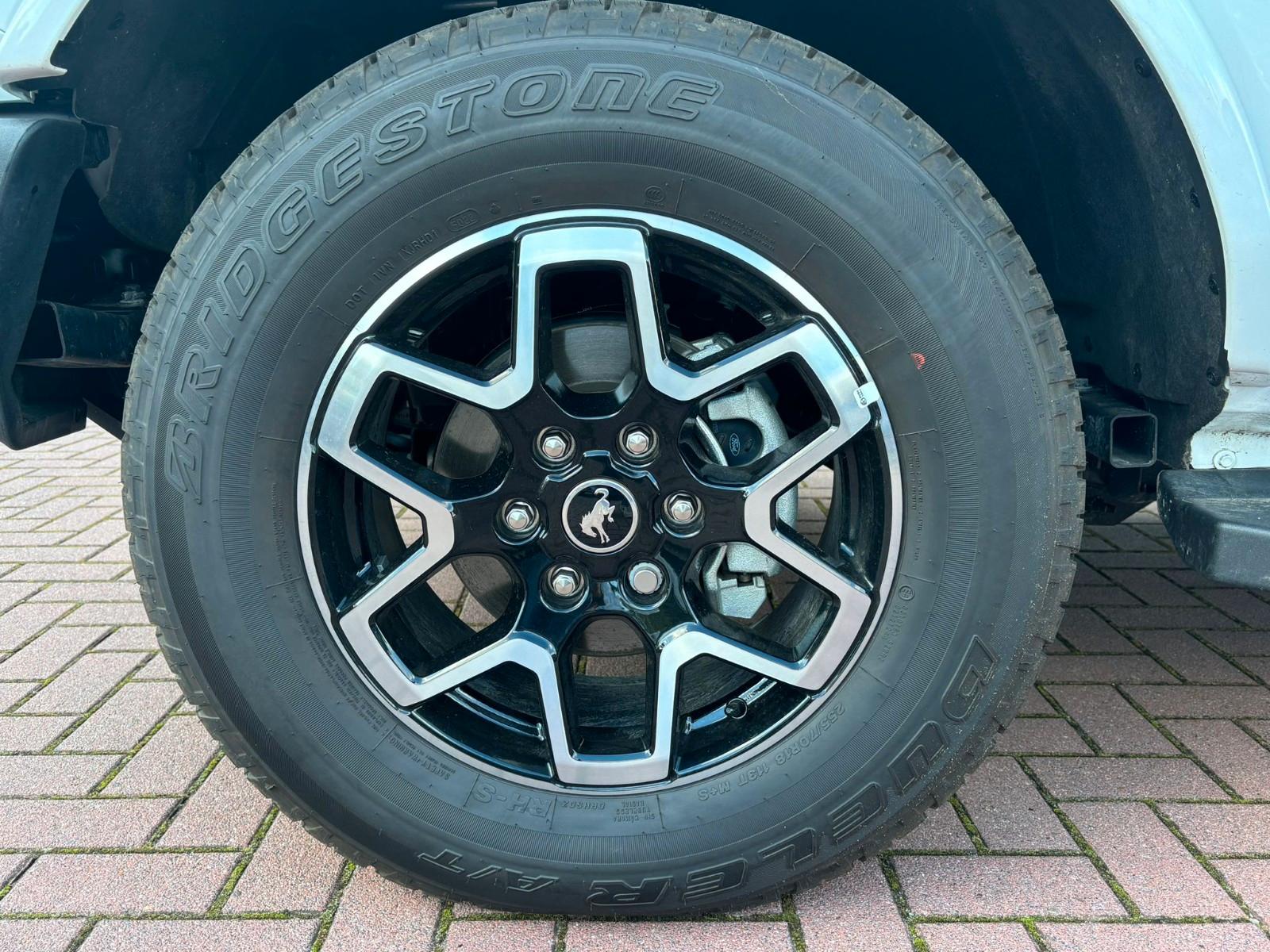 Ford Bronco 2.7 l EcoBoost Outer Banks 4x4 Automatik