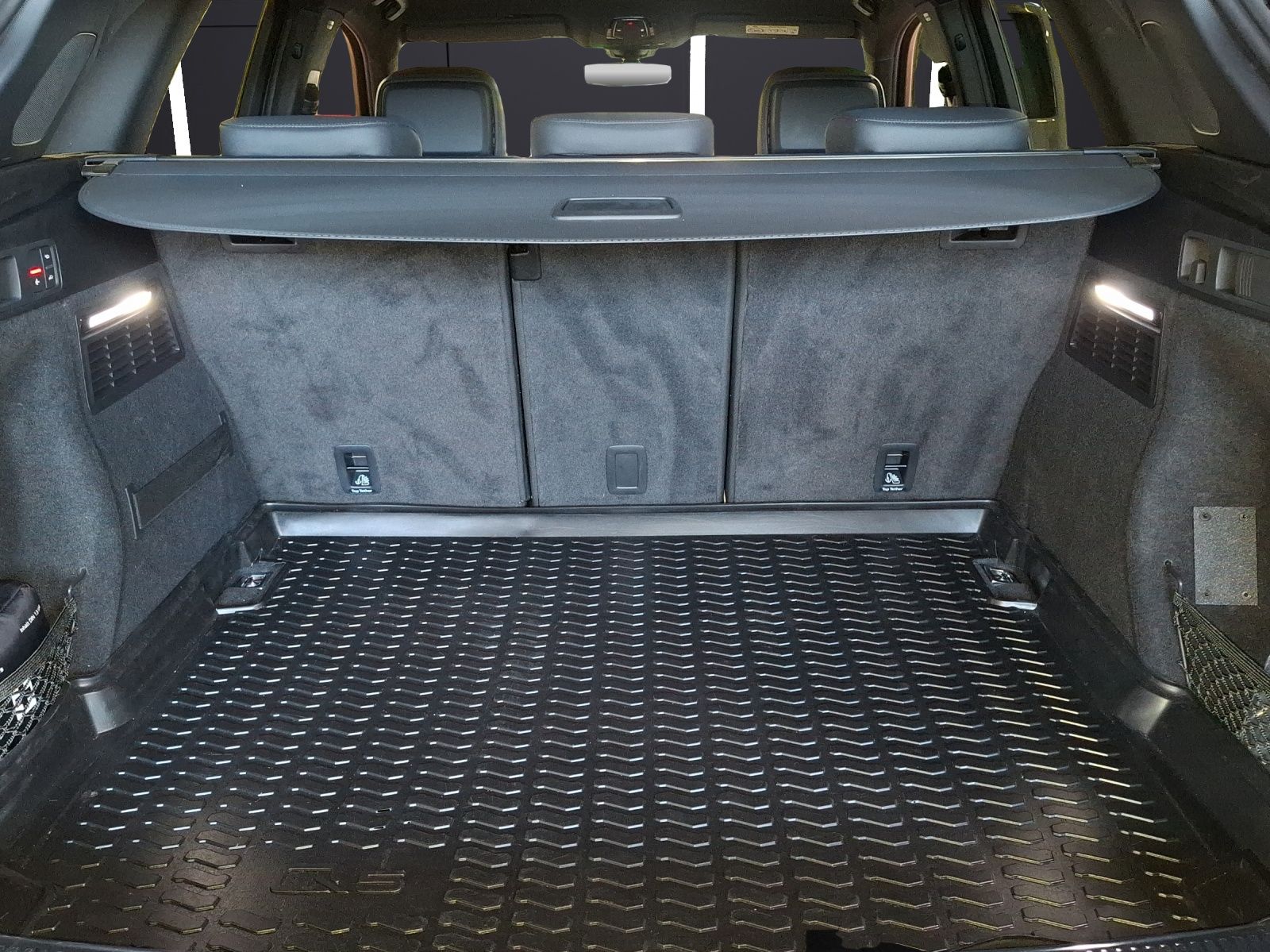 Fahrzeugabbildung Audi Q5 45 TFSI S-Line quattro S-tronic STH Matrix AH