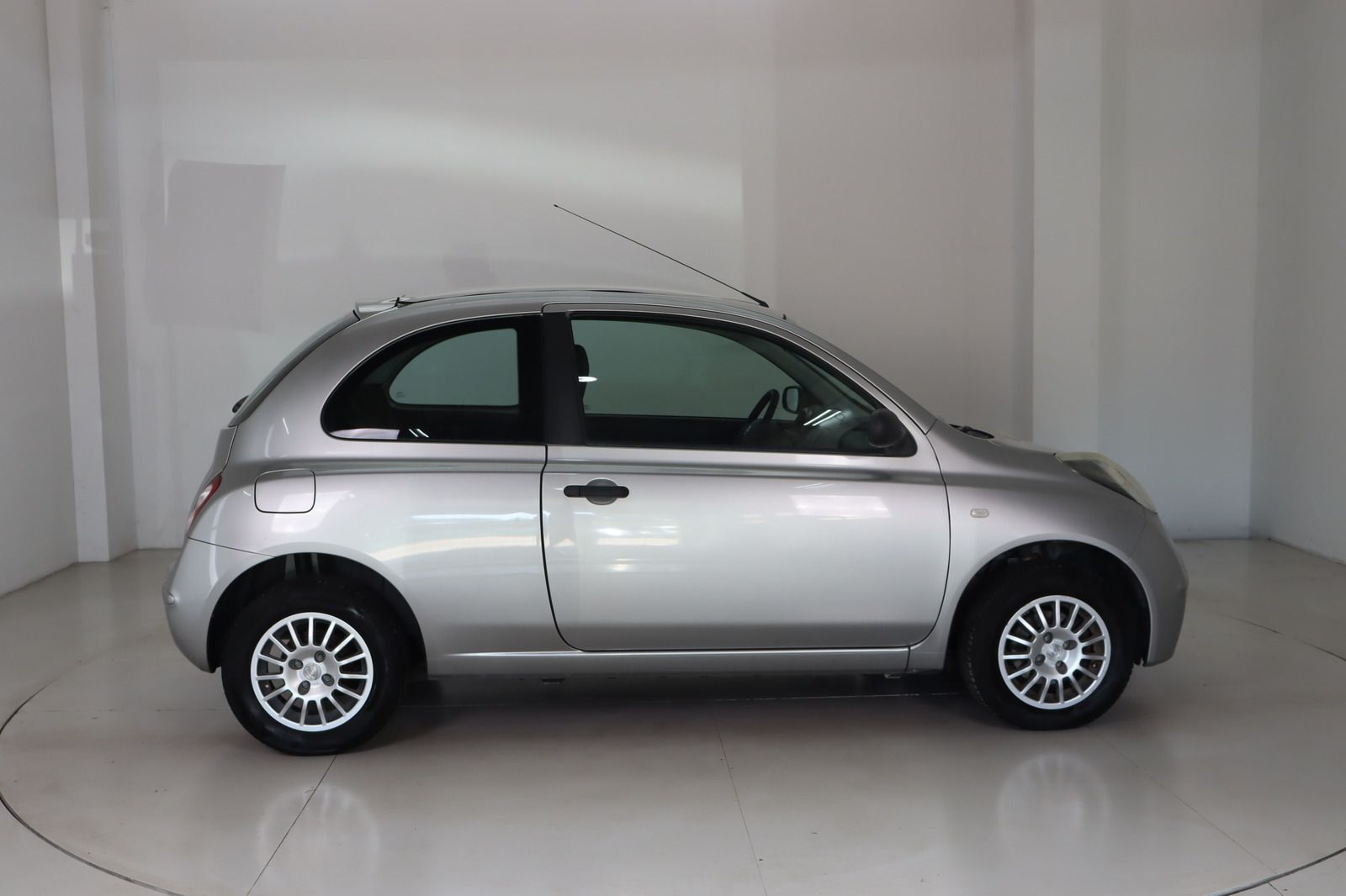 Fahrzeugabbildung Nissan Micra 1.2 * HU/AU bis 11.2026 * Klima