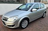 Opel Astra H Lim. Edition * ZAHNRIEMEN NEU * HU NEU - Opel Astra aus 2008: H