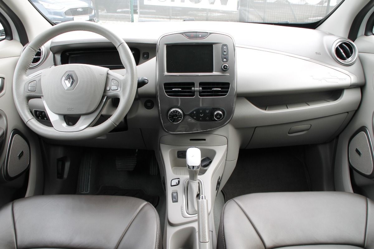 Fahrzeugabbildung Renault ZOE LIFE Batteriemiete Option auf BOSE-Paket