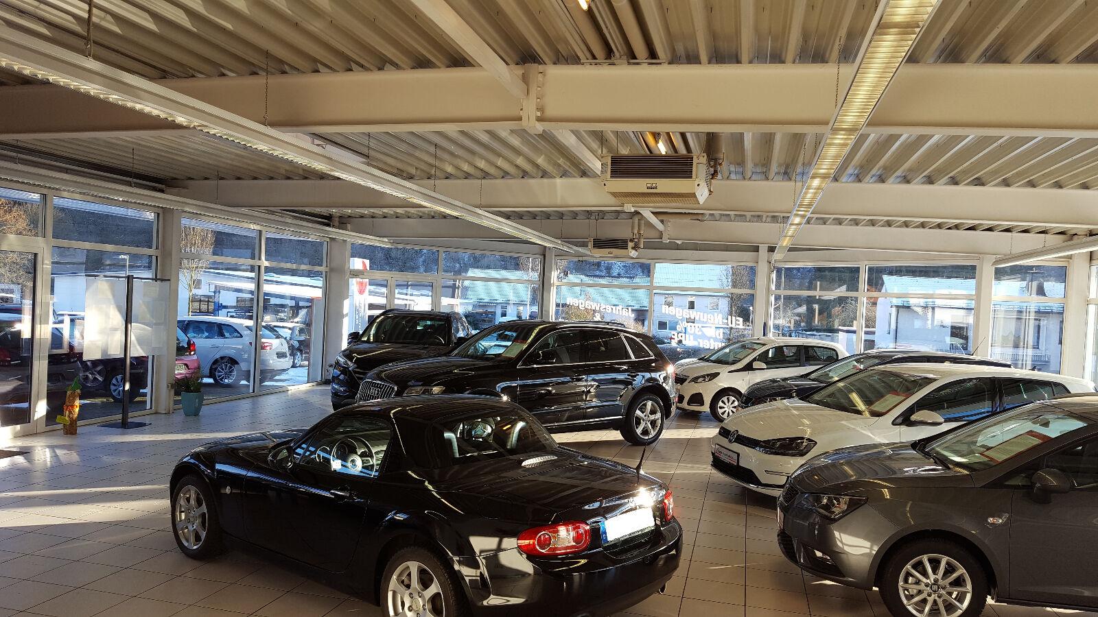 showroom-image-bottom